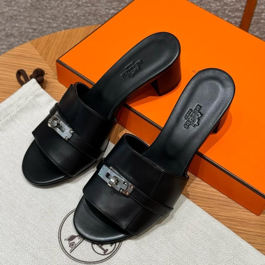 Hermès Gigi 50 sandals palladium Hardwere