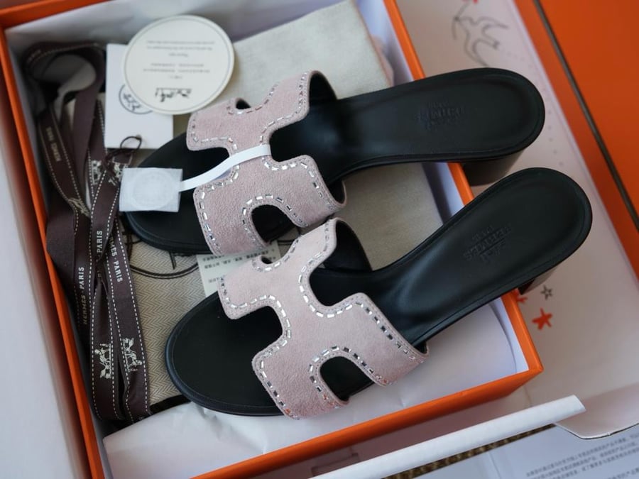 Oasis sandal
