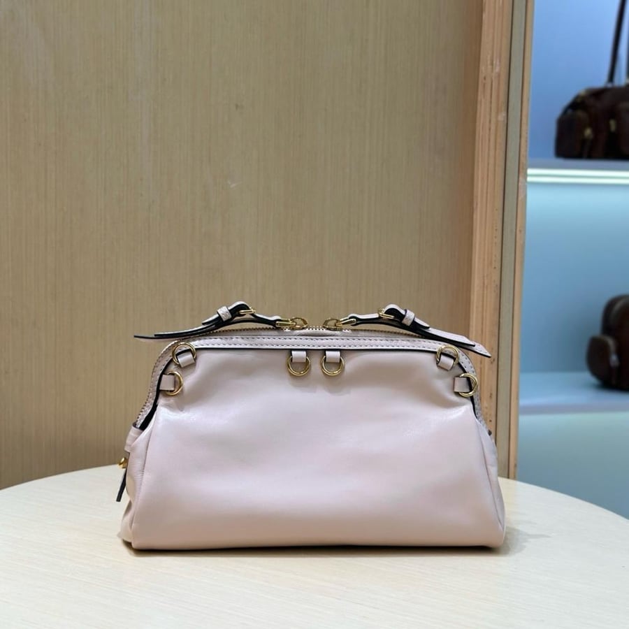 Caprice leather clutch bag