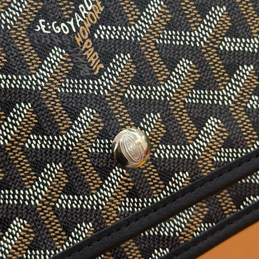 Plumet pouch-wallet