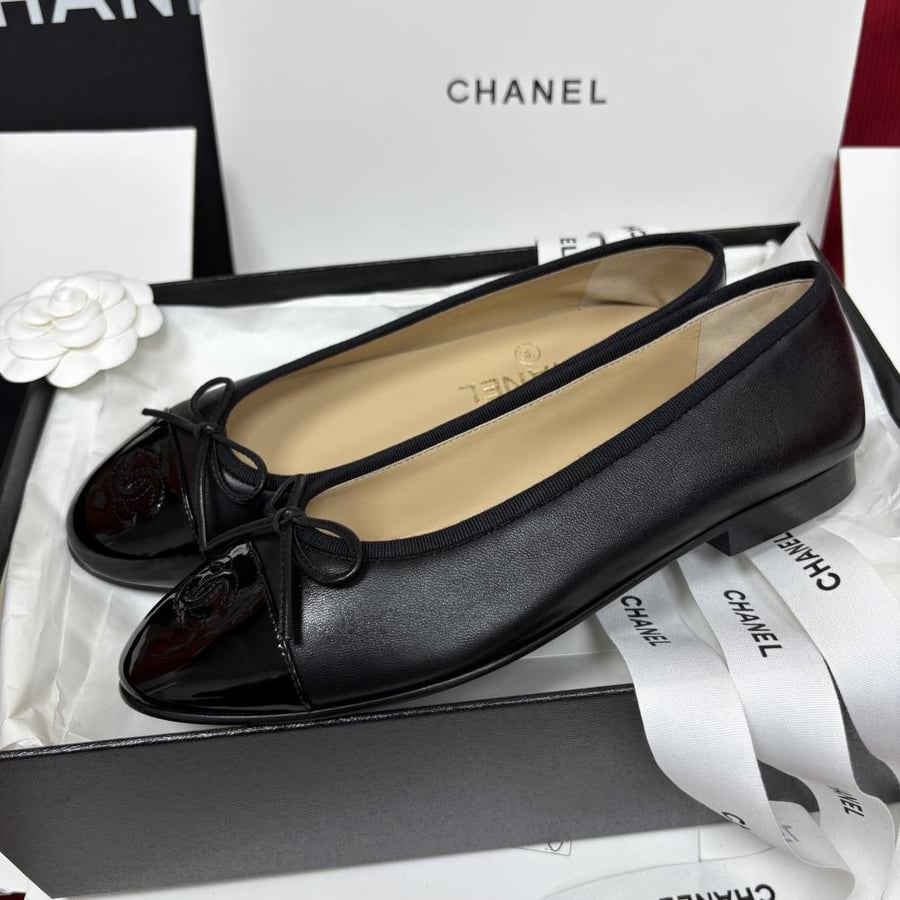 Ballet flat