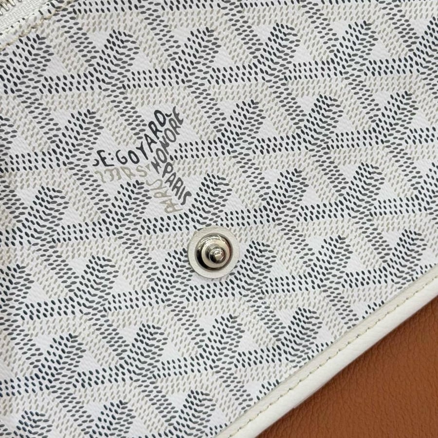 Plumet pouch-wallet