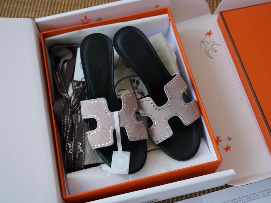 Oasis sandal