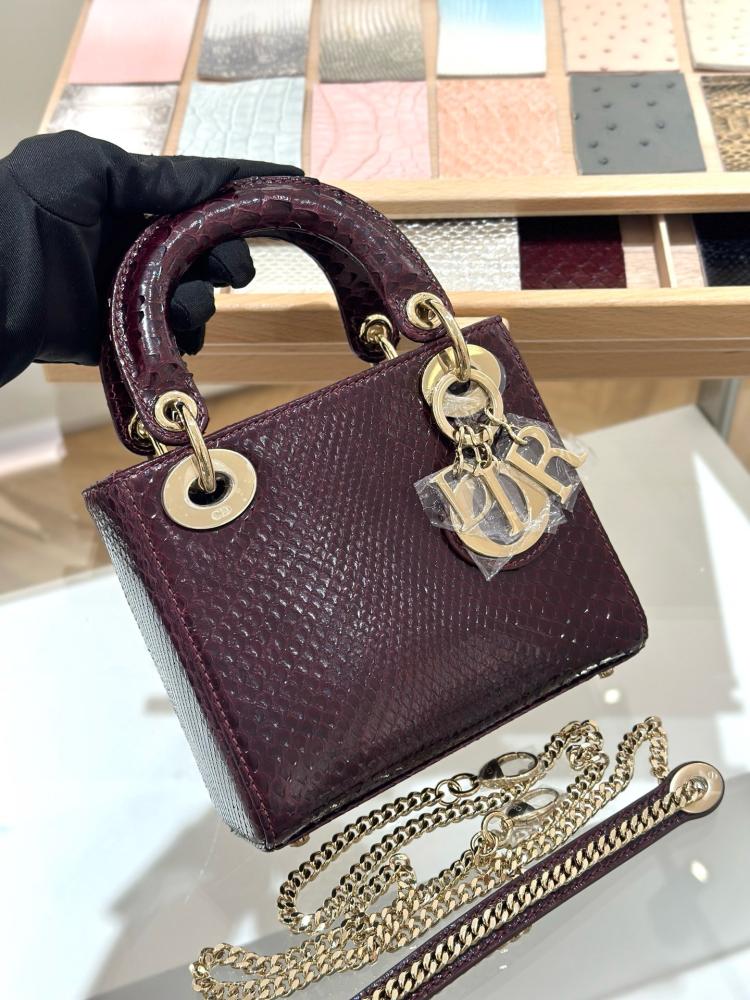Mini lady dior