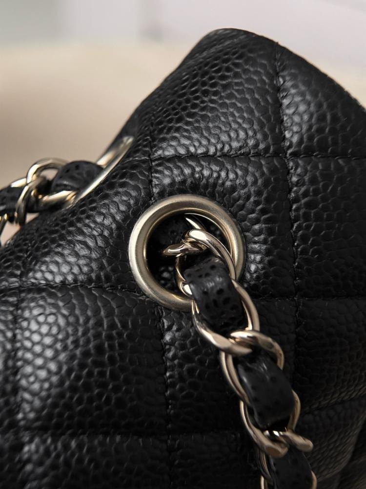 Cf medium caviar leather