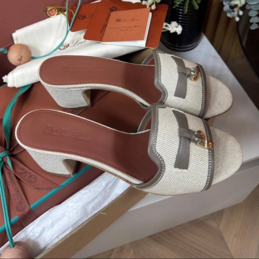 Summer charms sandal