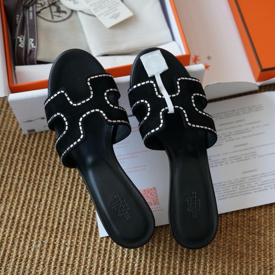 Oasis sandal
