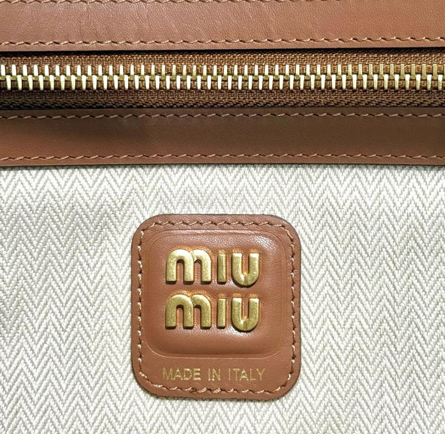 Miu miu lvy 35cm