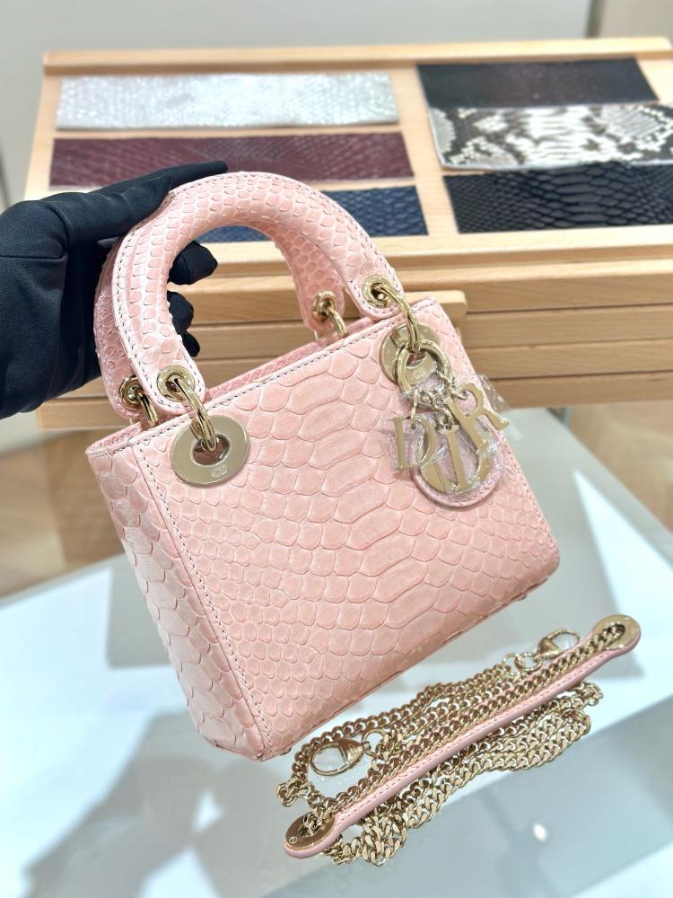 Mini lady dior