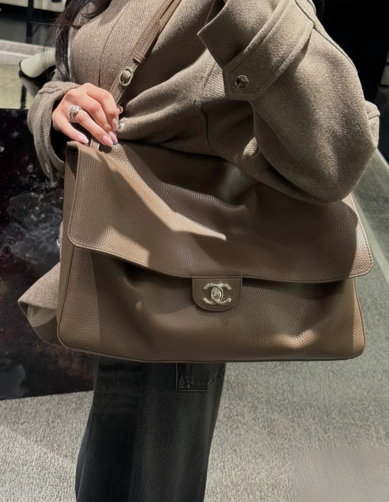 Chanel 26s