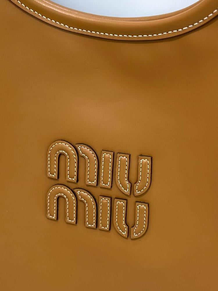 Miu miu lvy 35cm