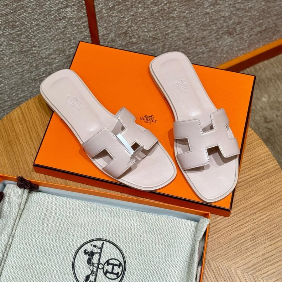 Hermès Oran swift Sandals