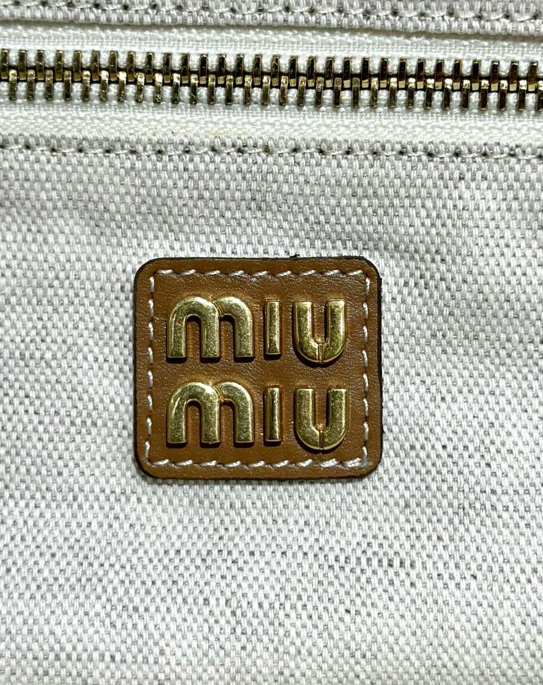Miu miu lvy 35cm