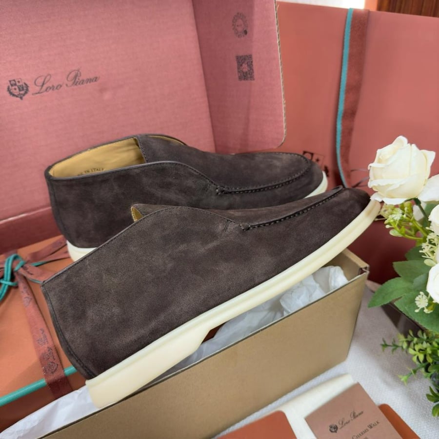 Loropiana Open Walk Chukka Boots
