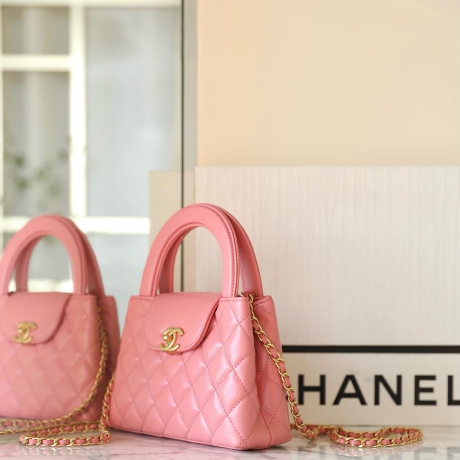 Chanel small kelly bag