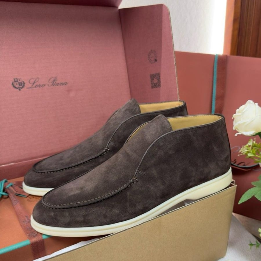 Loropiana Open Walk Chukka Boots