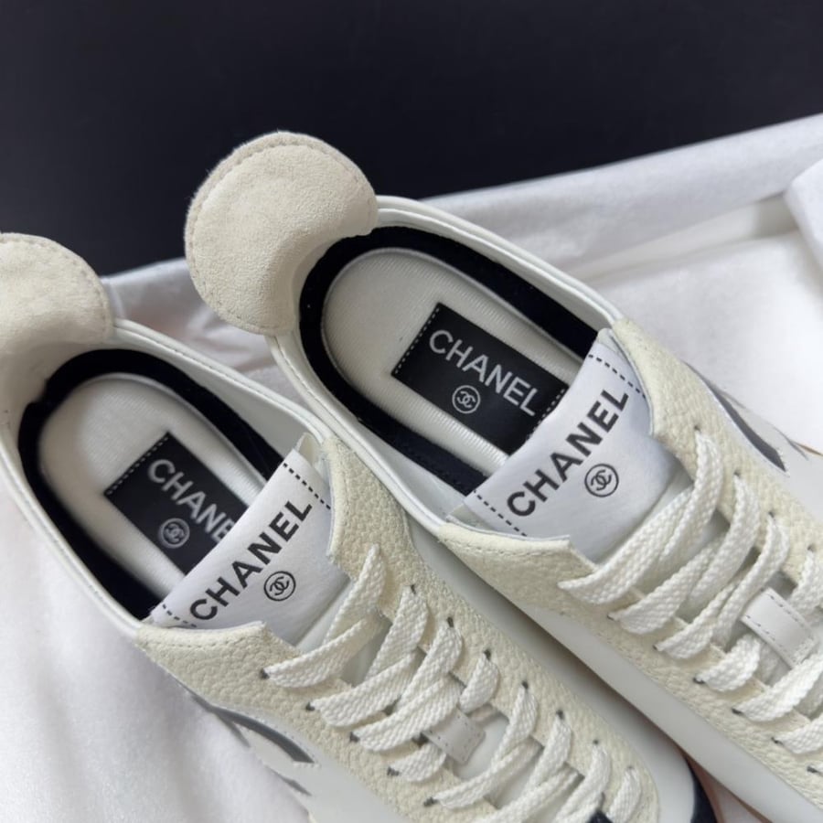 Chanel 26p