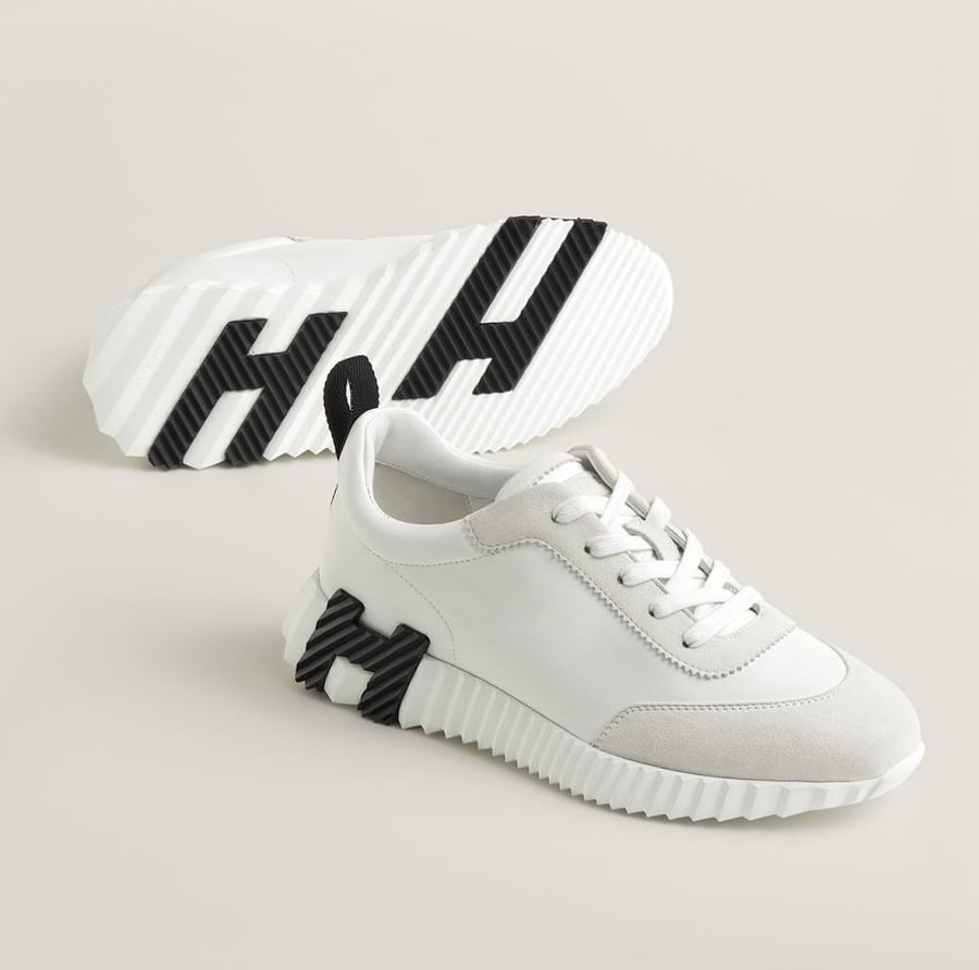 Bouncing sneaker
