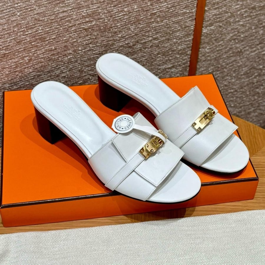 Hermès Gigi 50 sandals palladium Hardwere