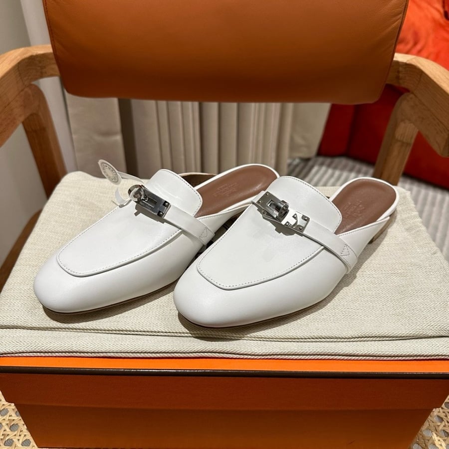 Hermès White Mules Brown Sole phw