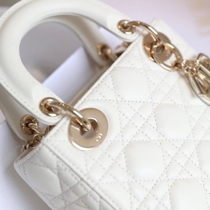 Mini lady dior