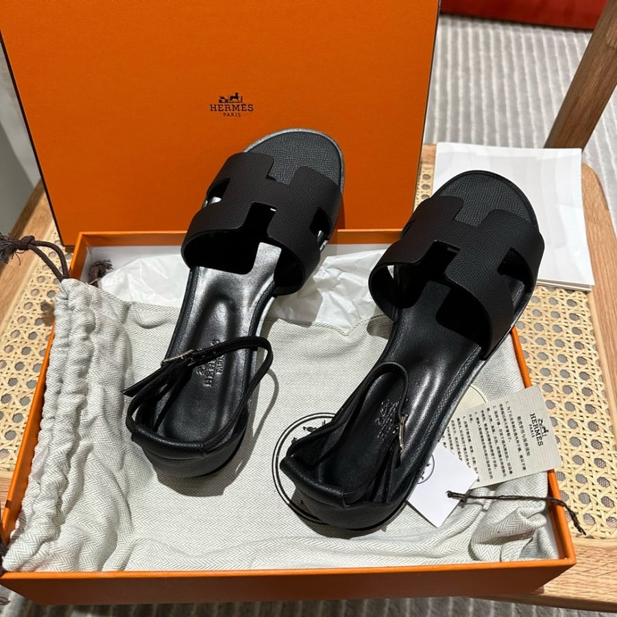 Hermes Santorini Black Epsom Sandals