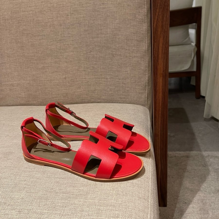 Hermès Red Santorini Swift sandal