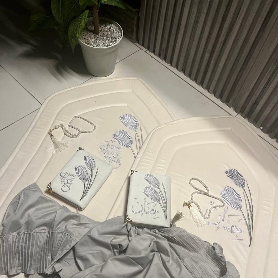 Women's & Men's