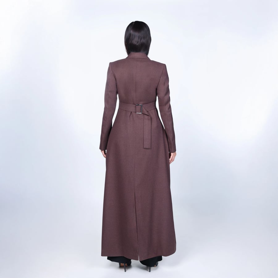 The Loura Fitted Long Coat