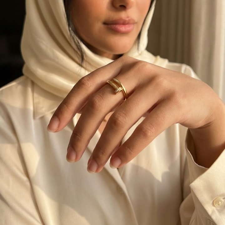 خاتم نيل كريستال الذهبي