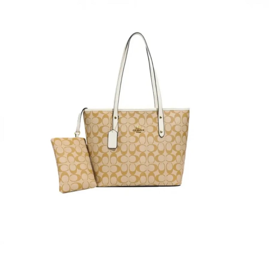 شنطة coach