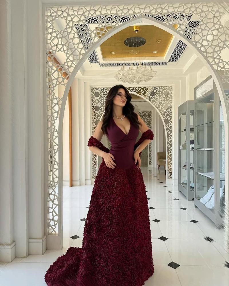فستان سهرة عودي