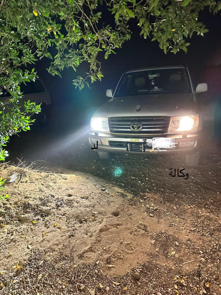 طقم ليد كريمي 4300k  w140
