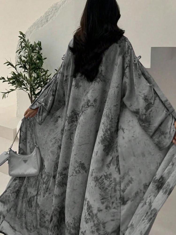 عبايات ملونة سادة