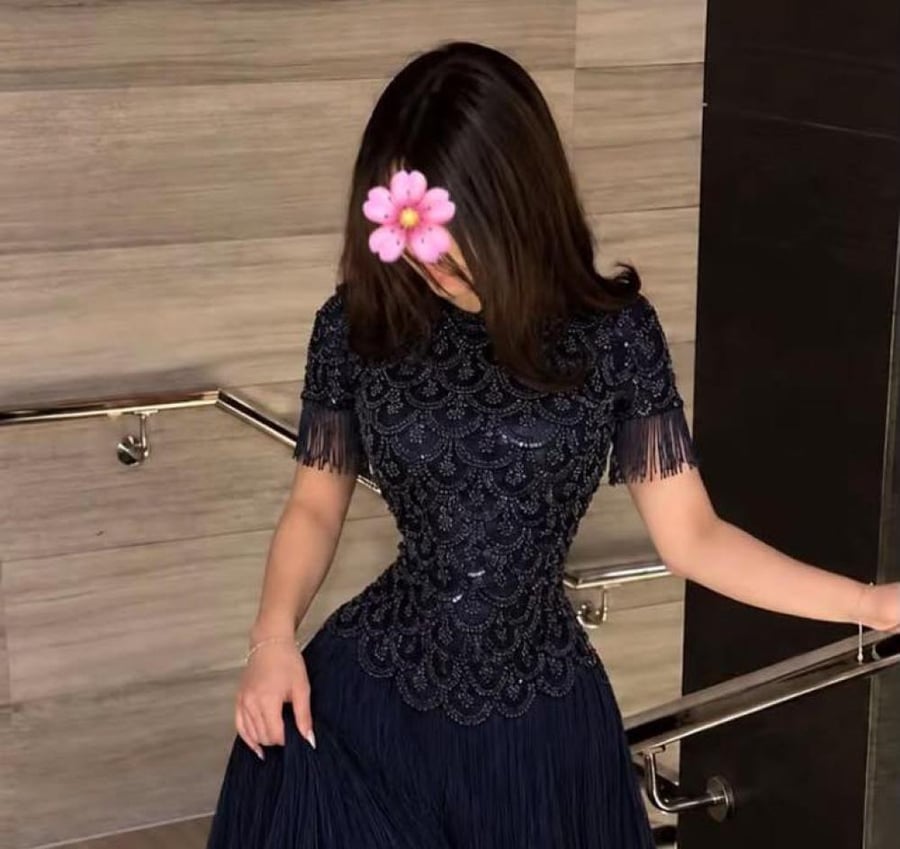 فستان لارا