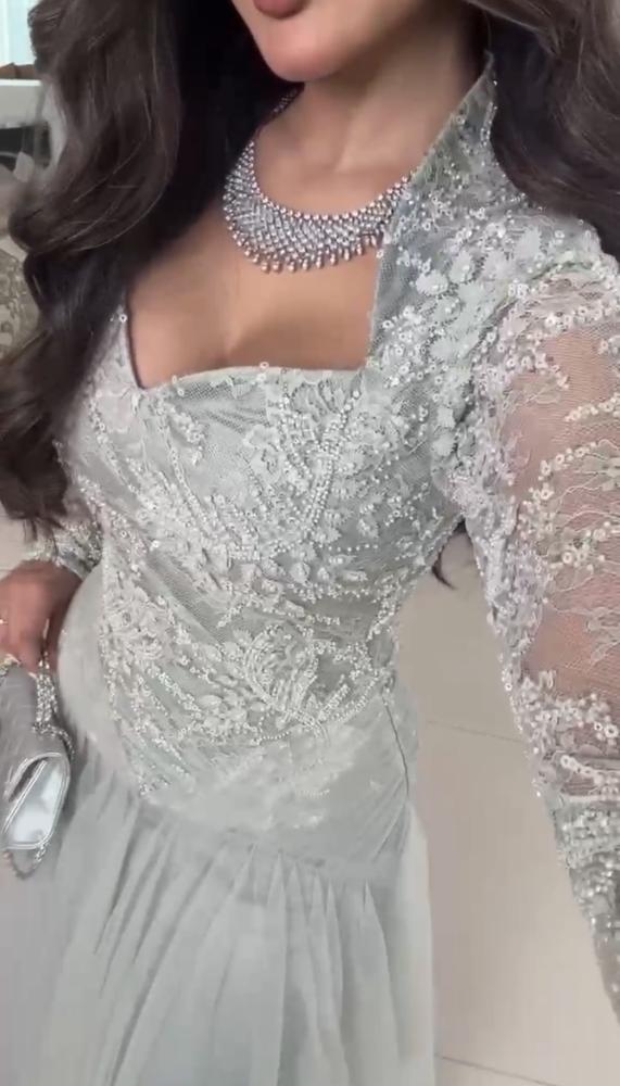 فستان هناء