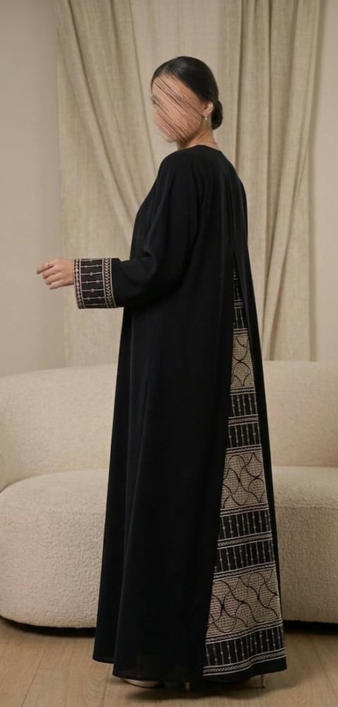 كتان مع تدخيله بنقشة مميزه
