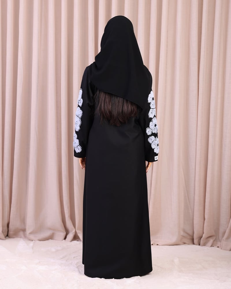 عباية عذوب
