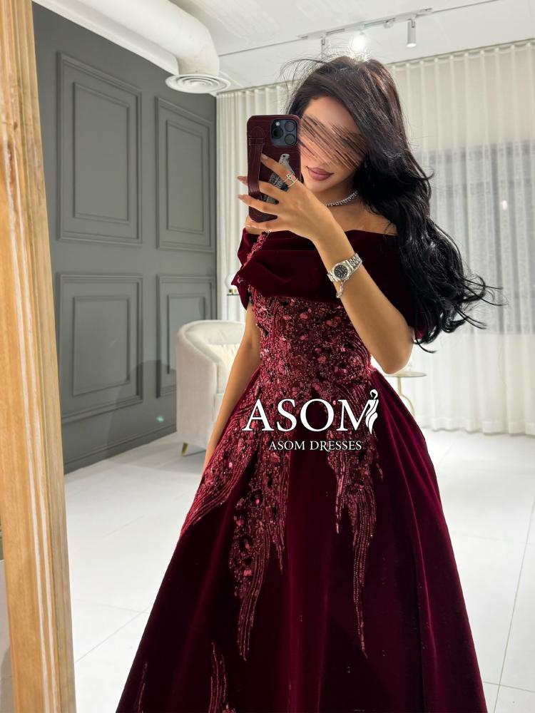 فستان لوريتا عنابي