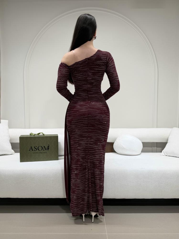 فستان اليسا عودي