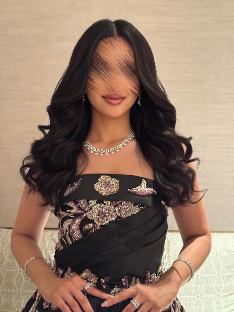 فستان الياندا