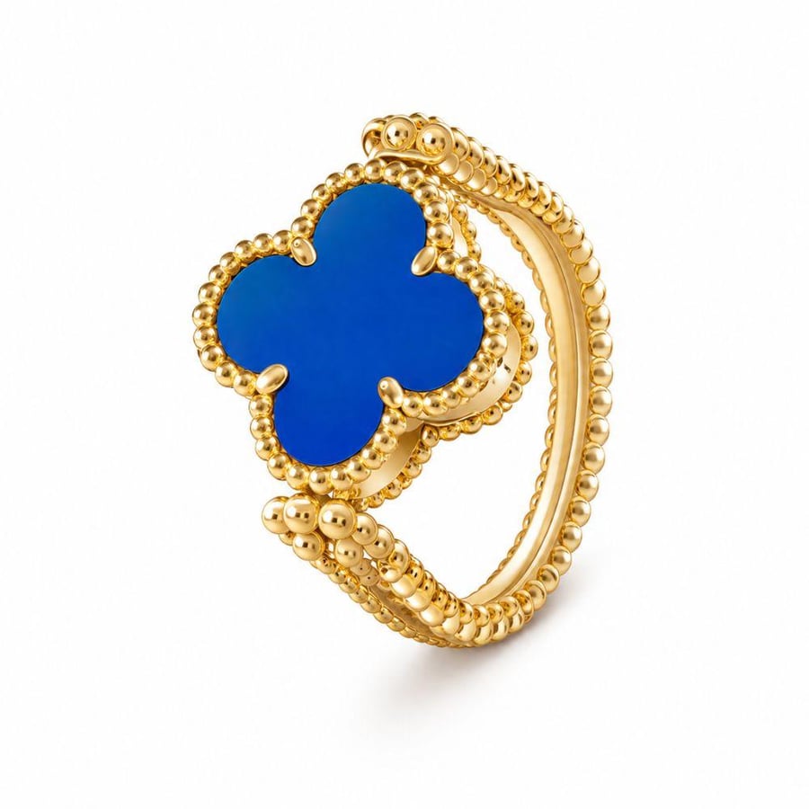 خاتم فان كليف فينتاج ألامبرا باللون الأزرق Van Cleef & Arpels Vintage Alhambra Blue Ring