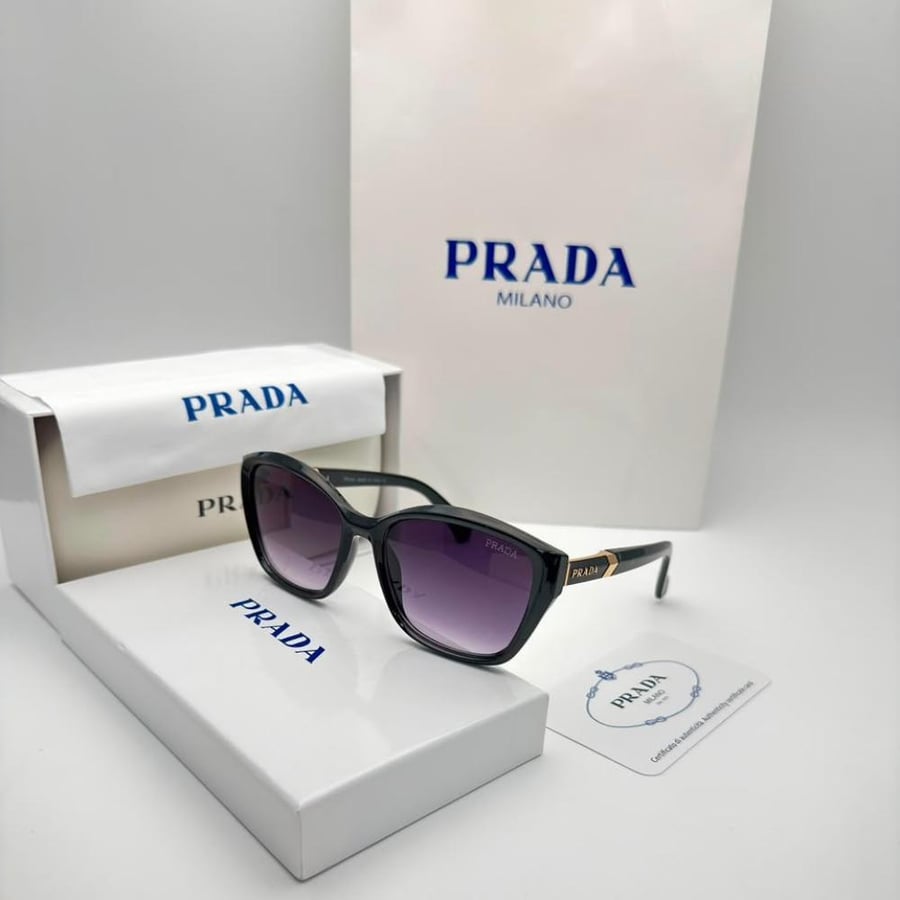 نظارة شمسية برادا نسائية كلاسيكية Prada Classic Women's Sunglasses