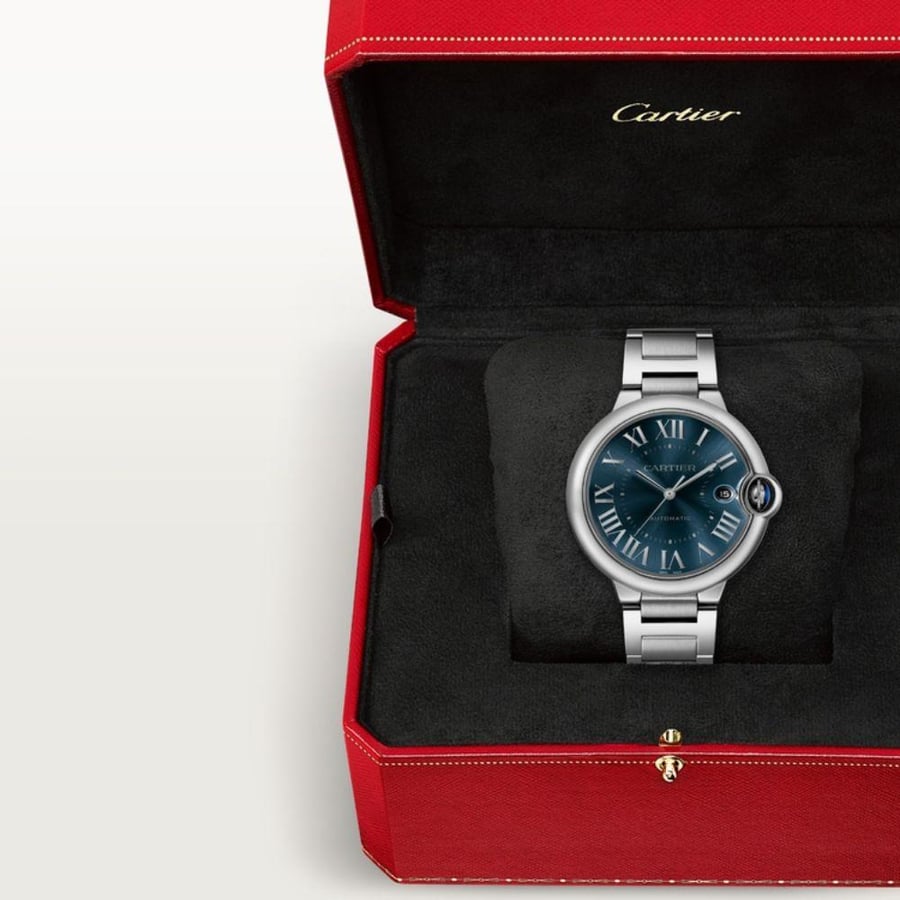 ساعة بالون بلو دو كارتييه باللون الأزرق  Cartier Ballon Bleu Watch – Blue Dial