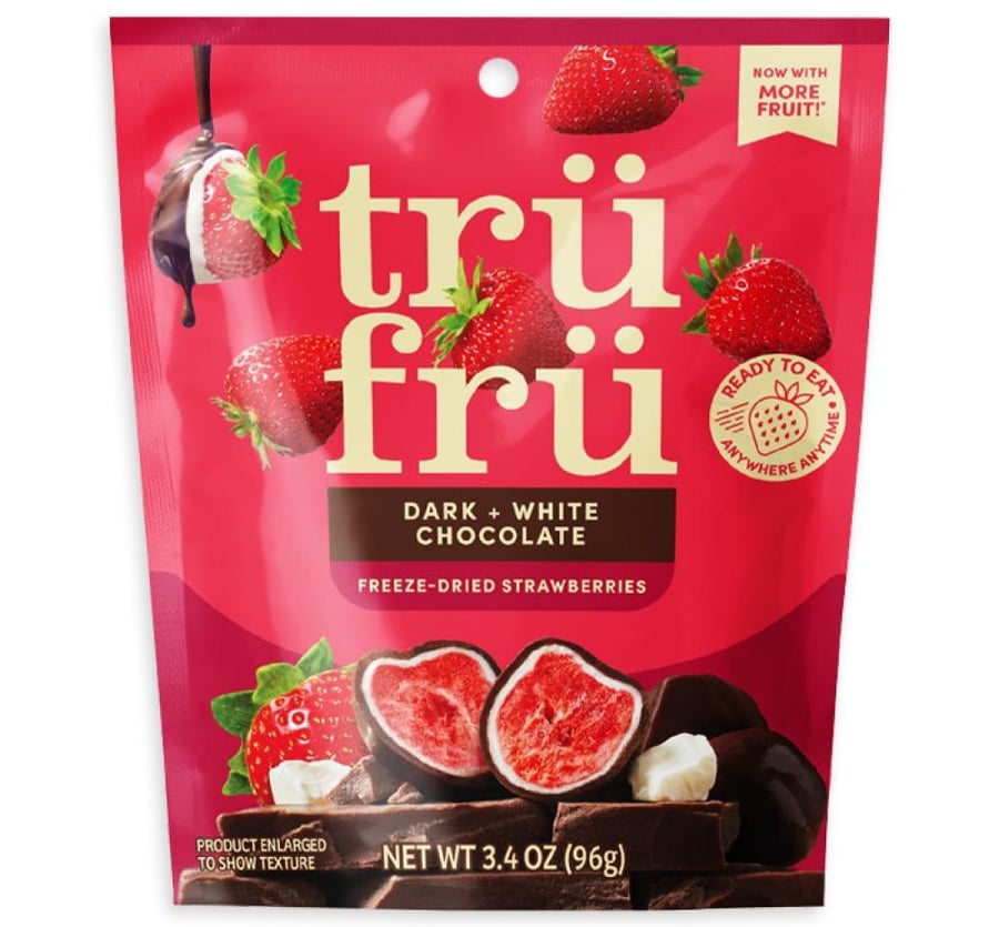 ترو فرو فراولة مجففة بالتجميد مغطاة بالشوكولاتة الداكنة والبيضاء | Trü Frü Dark + White Chocolate Freeze-Dried Strawberries