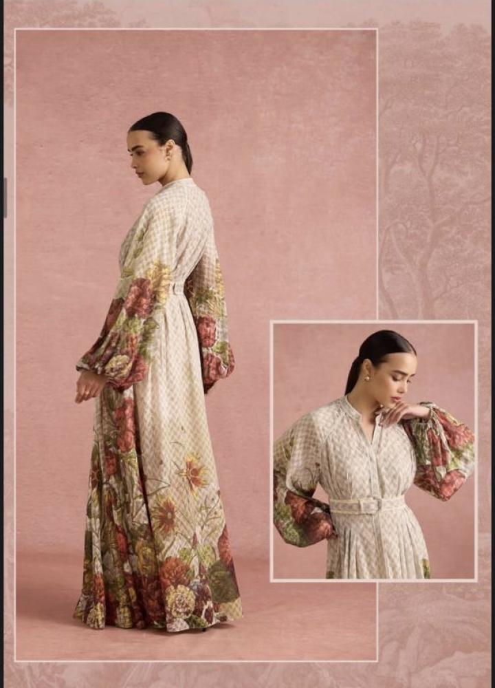 Evening dress 686