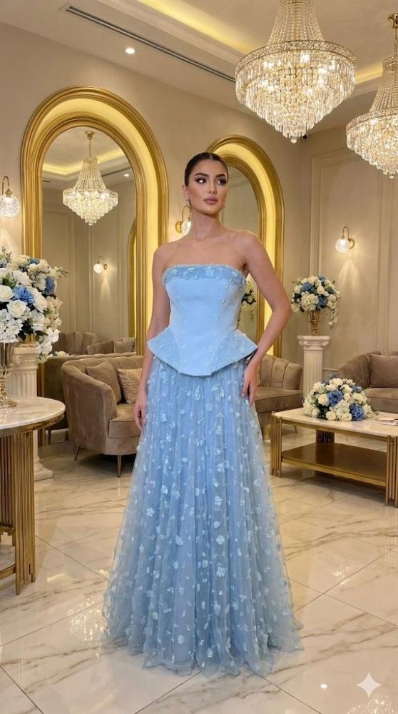 Evening dress 592