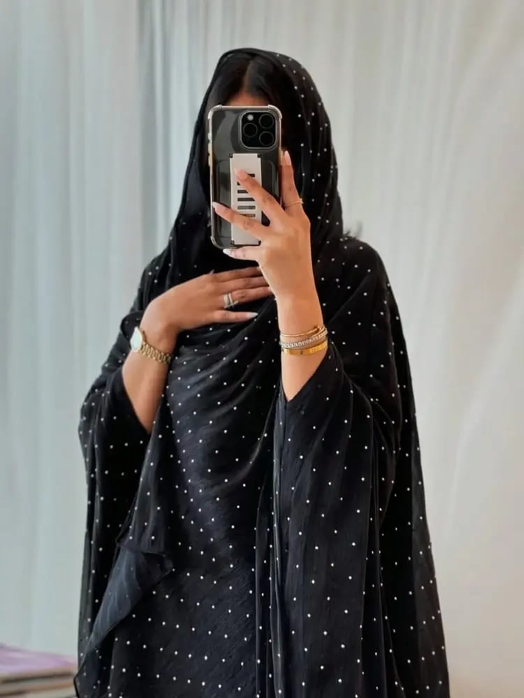 Hafizah مجموعة عباية من قطعتين باللون الأسود للخريف