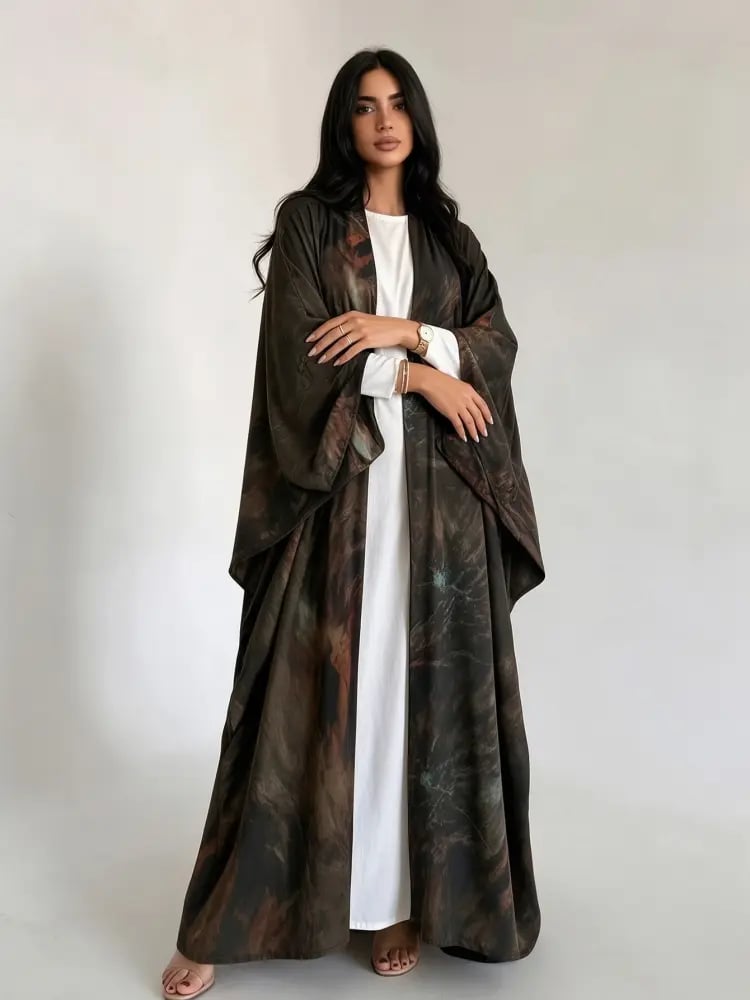 عباءة عربية أنيقة