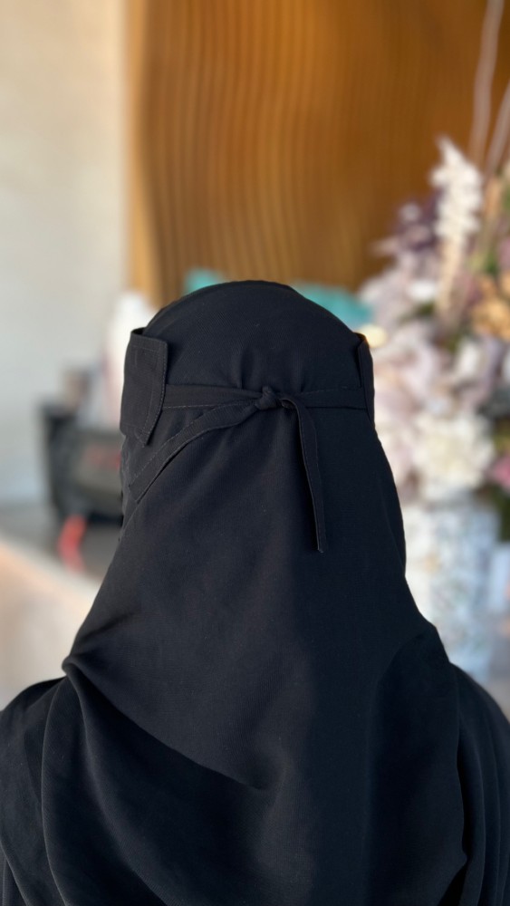 نقاب مايل ربط وسط